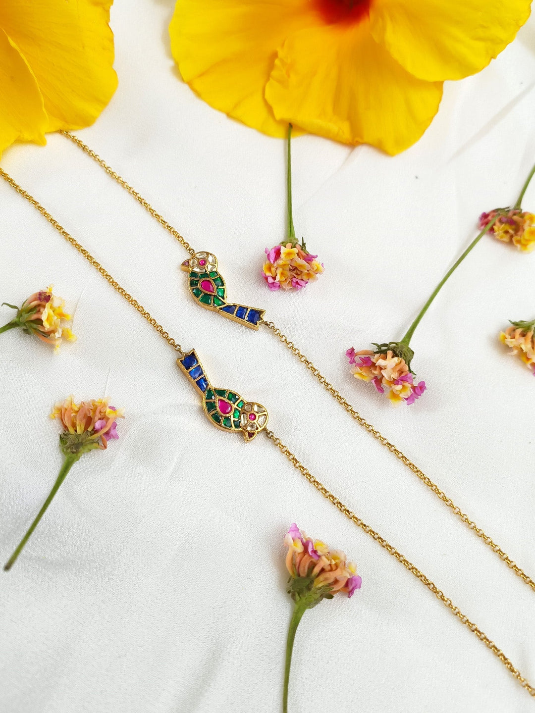 Suhavi Multi Colour Bird Kundan Anklet - qivii