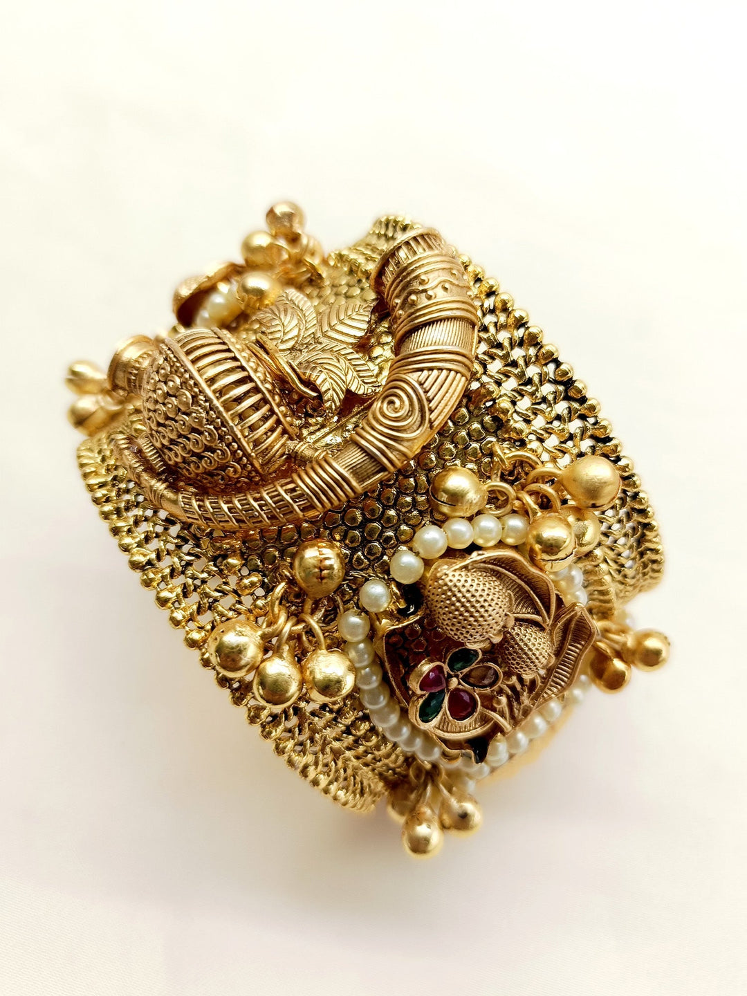 Zaneta Golden Boutique Kada - qivii