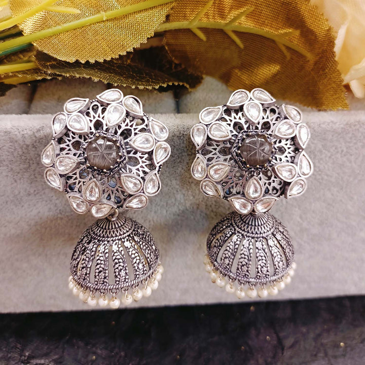 Meenal Charcoal Stone Silver Plated Boutique Jhumki - qivii
