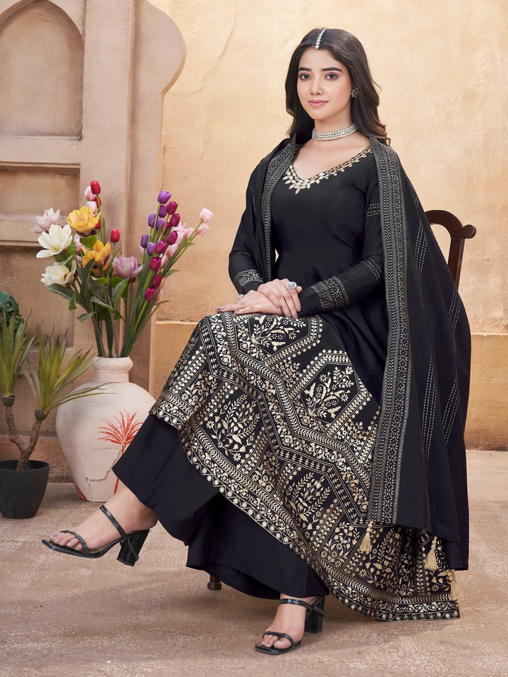 Black Mirror Work And Foil Print Gown With Dupatta - qivii