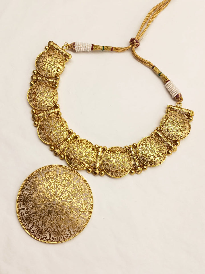  Classic and stylish filigree antique gold set 