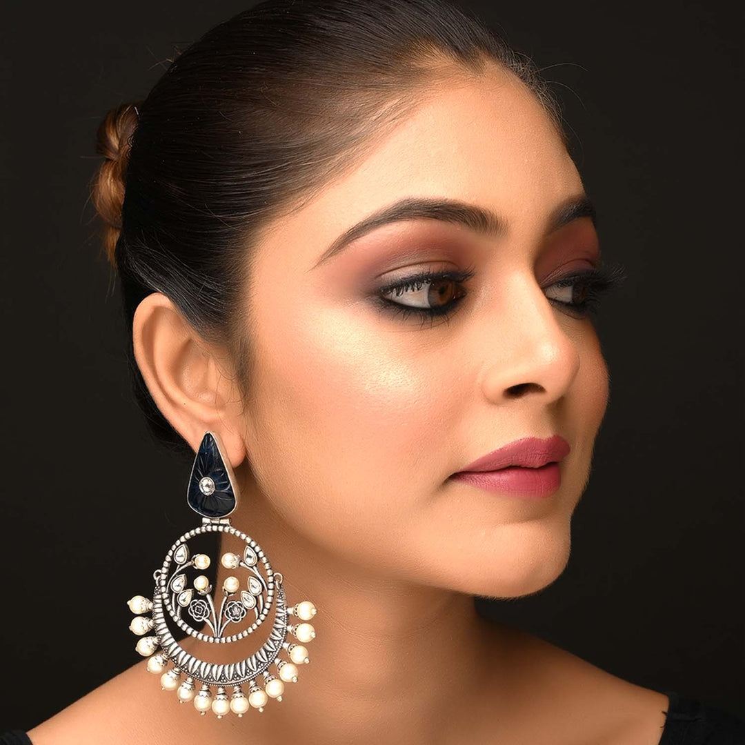 Arti Navy Blue Stone Silver Plated Boutique Earrings - qivii