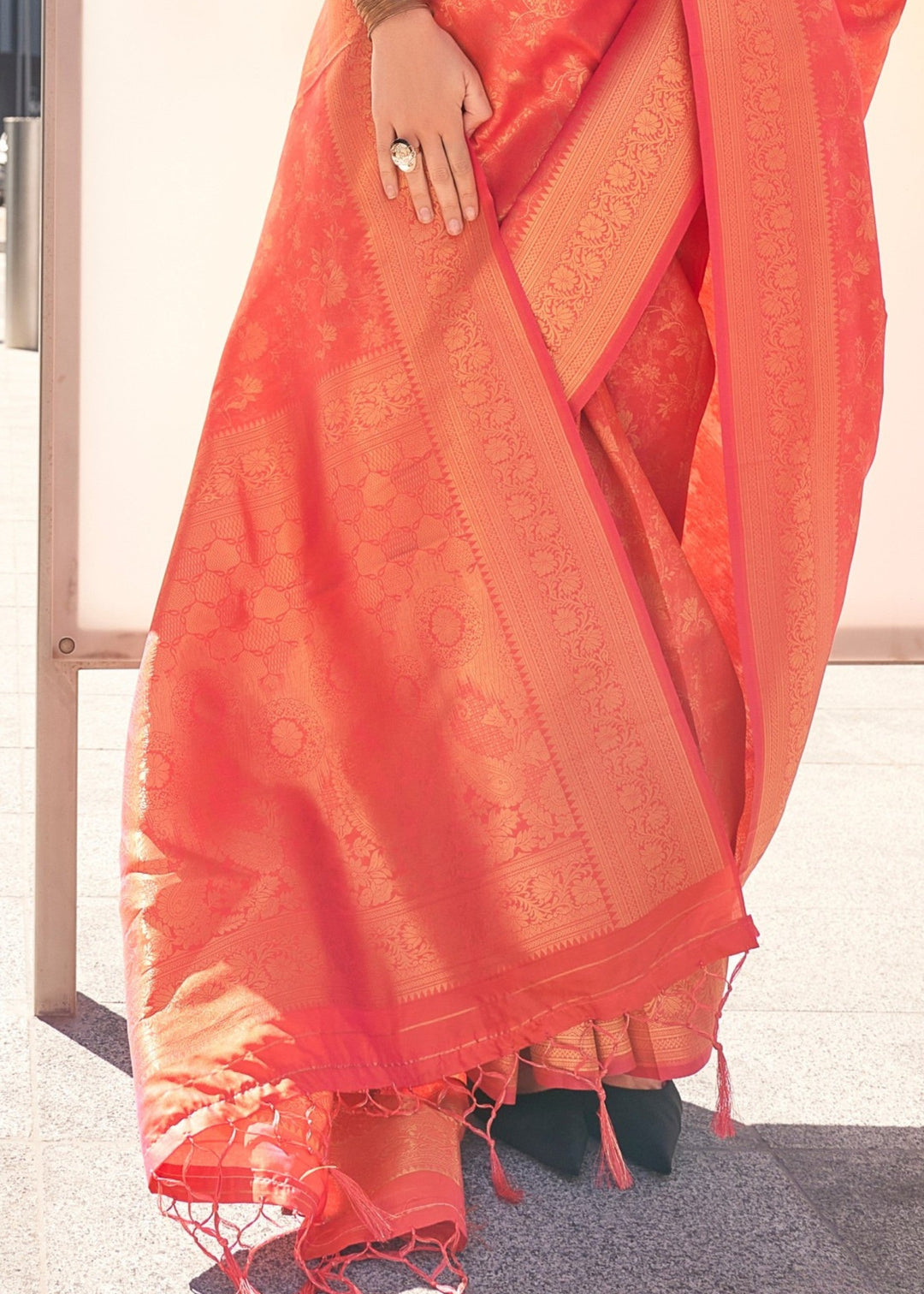 Peach Orange Handloom Weaving Saree - qivii