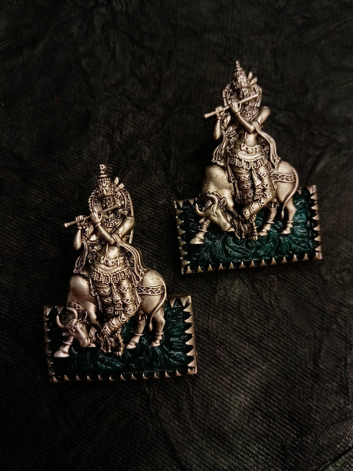 Ezraa Krishna Ji Earrings - qivii