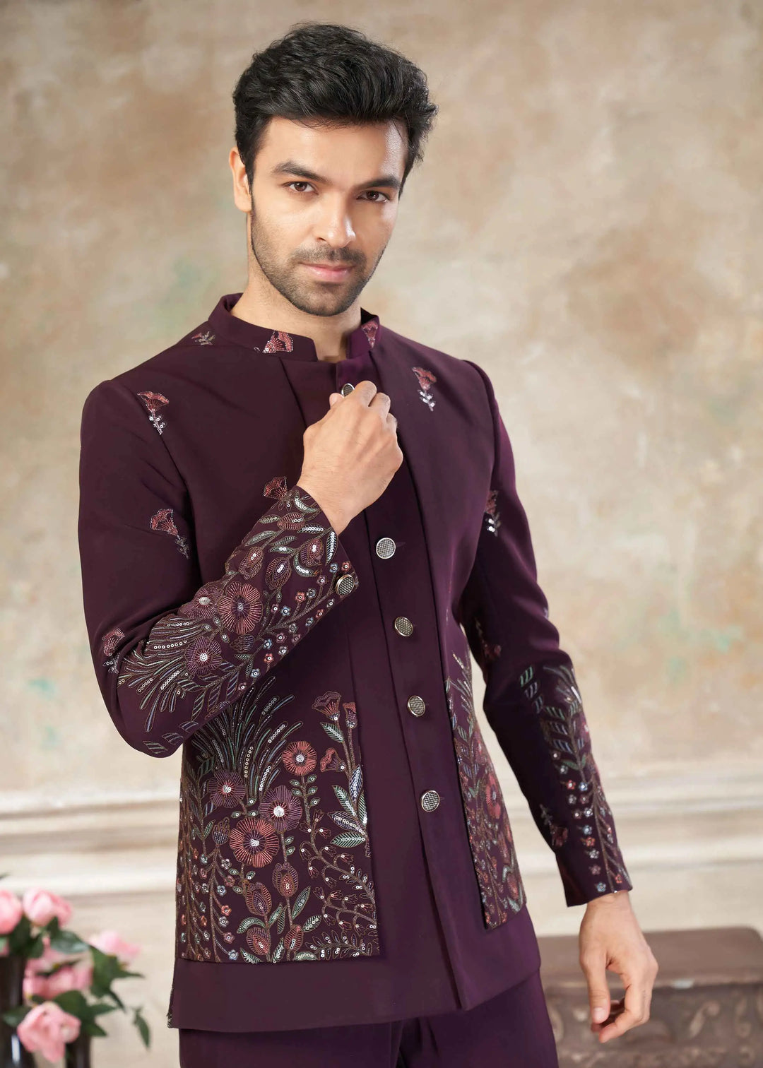 Maroon Designer Embroidery Jodhpuri