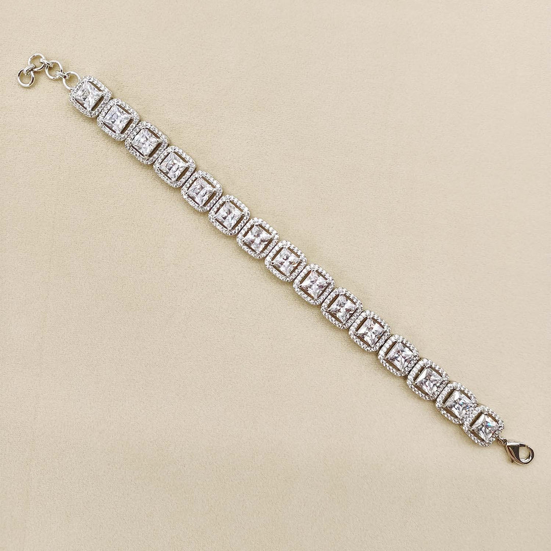Vaishali American Diamond Silver Plated Bracelet - qivii