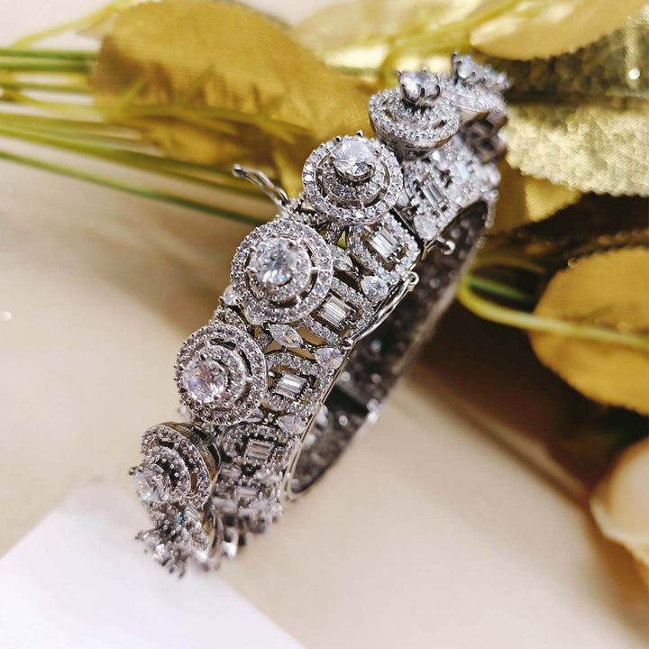 Vijayalakshmi White American Diamond Silver Plated Bracelet - qivii