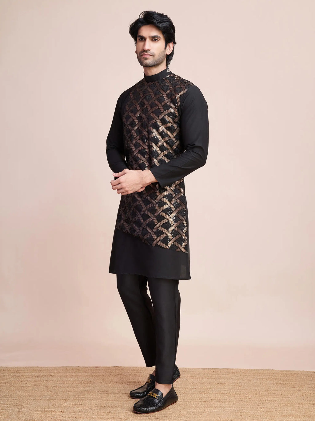 Black Silk Thread & Sequins Embroidered Work Kurta