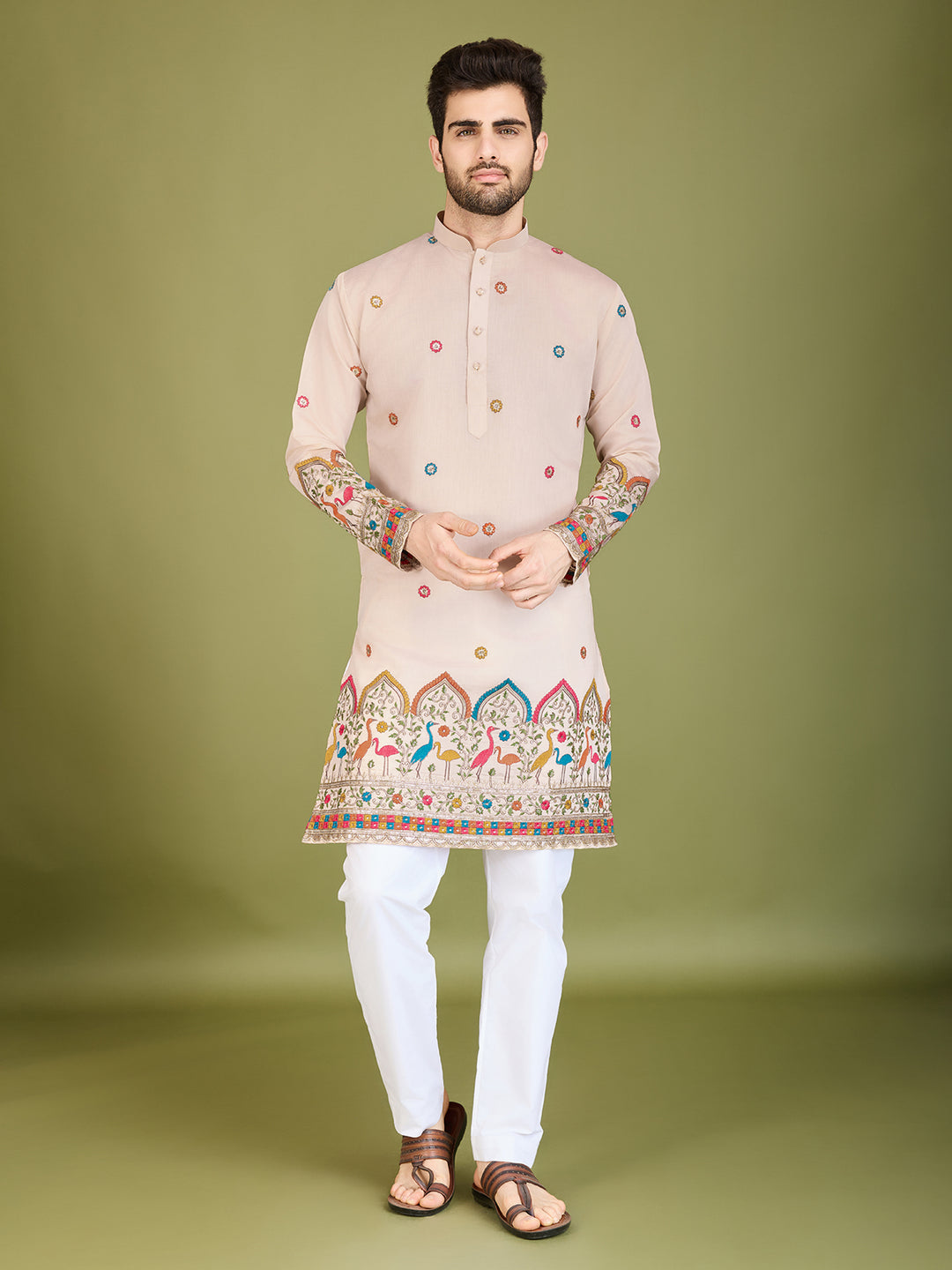 IVERY VISCOSE SILK THREAD & SEQUENCE EMBROIDDERED WORK KURTA - qivii
