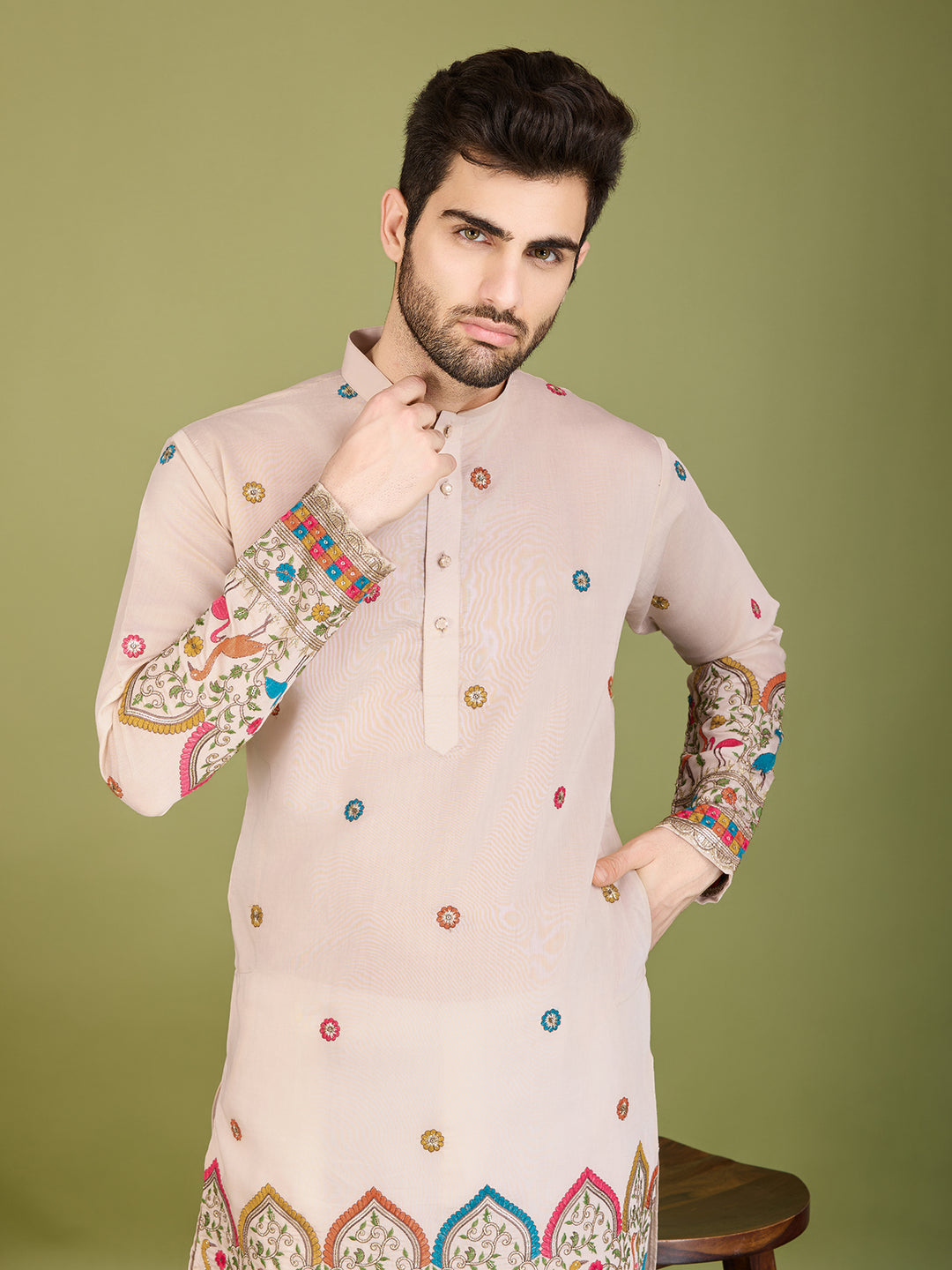 IVERY VISCOSE SILK THREAD & SEQUENCE EMBROIDDERED WORK KURTA - qivii