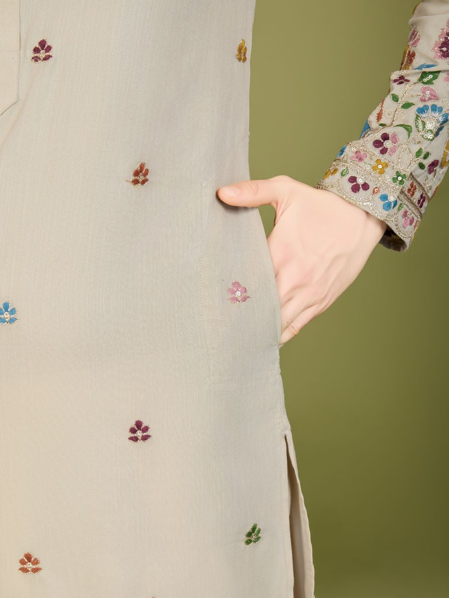 IVERY COTTON THREAD, SEQUENCE EMBROIDERED WORK KURTA - qivii