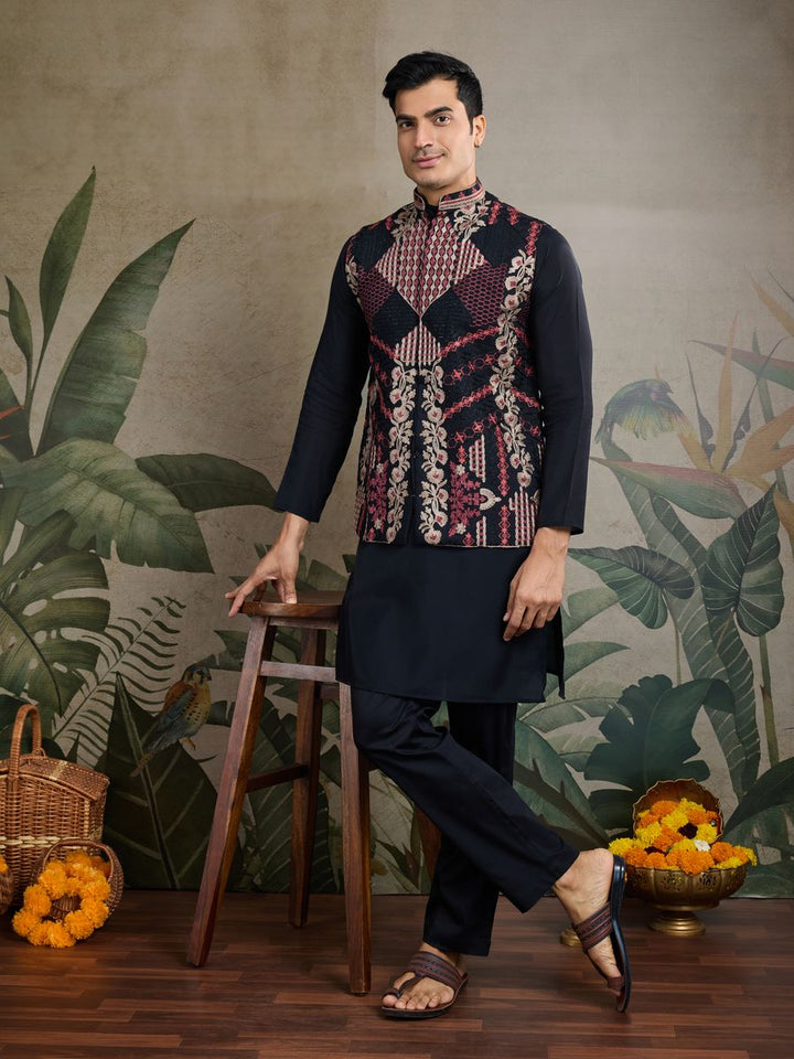 BLACK VISCOSE SILK THREAD & SWAROVSKI EMBOIDERED WORK KURTA KOTI - qivii