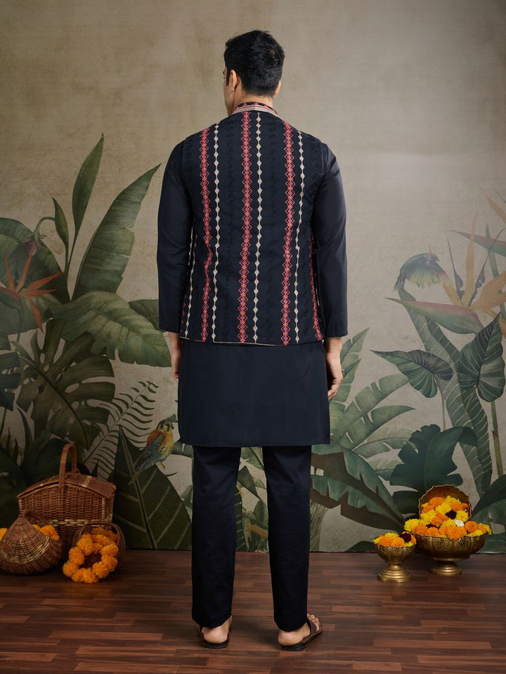 BLACK VISCOSE SILK THREAD & SWAROVSKI EMBOIDERED WORK KURTA KOTI - qivii