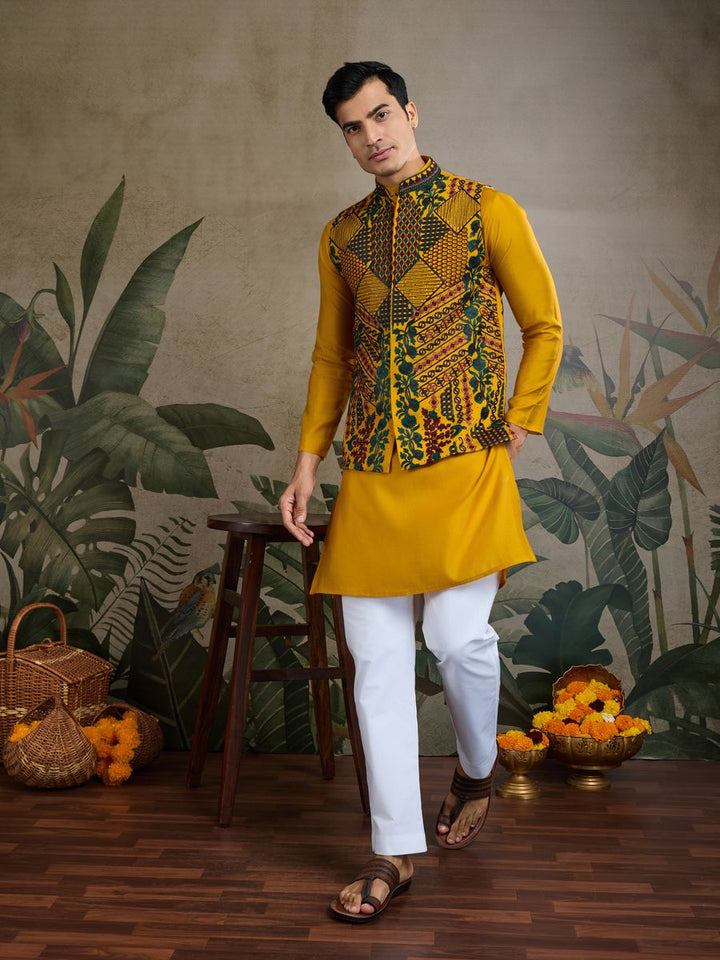 YELLOW VISCOSE SILK THREAD & SWAROVSKI EMBOIDERED WORK KURTA KOTI - qivii