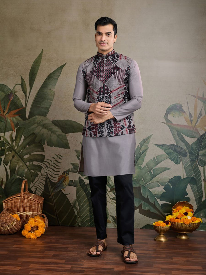 GREY VISCOSE SILK THREAD & SWAROVSKI EMBOIDERED WORK KURTA KOTI - qivii