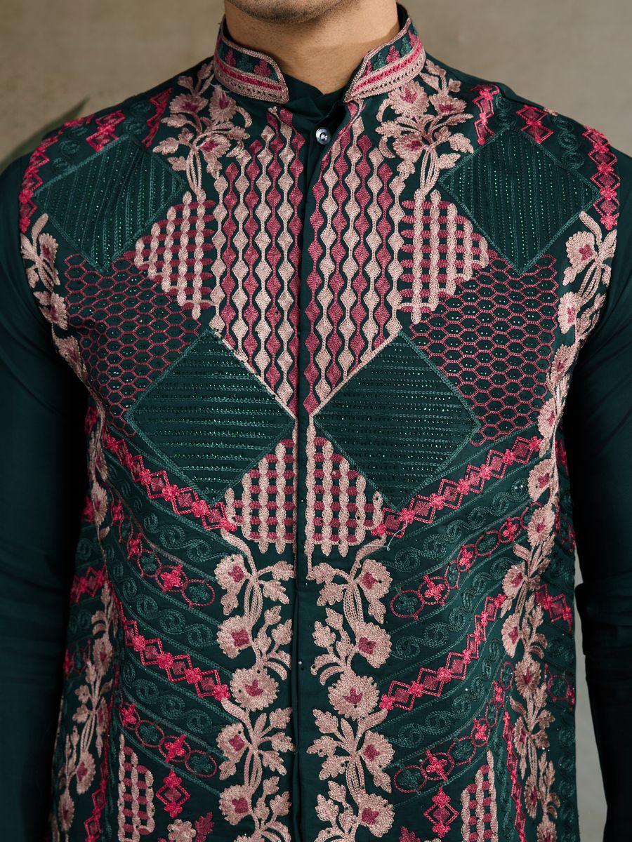 GREEN VISCOSE SILK THREAD & SWAROVSKI EMBOIDERED WORK KURTA KOTI - qivii