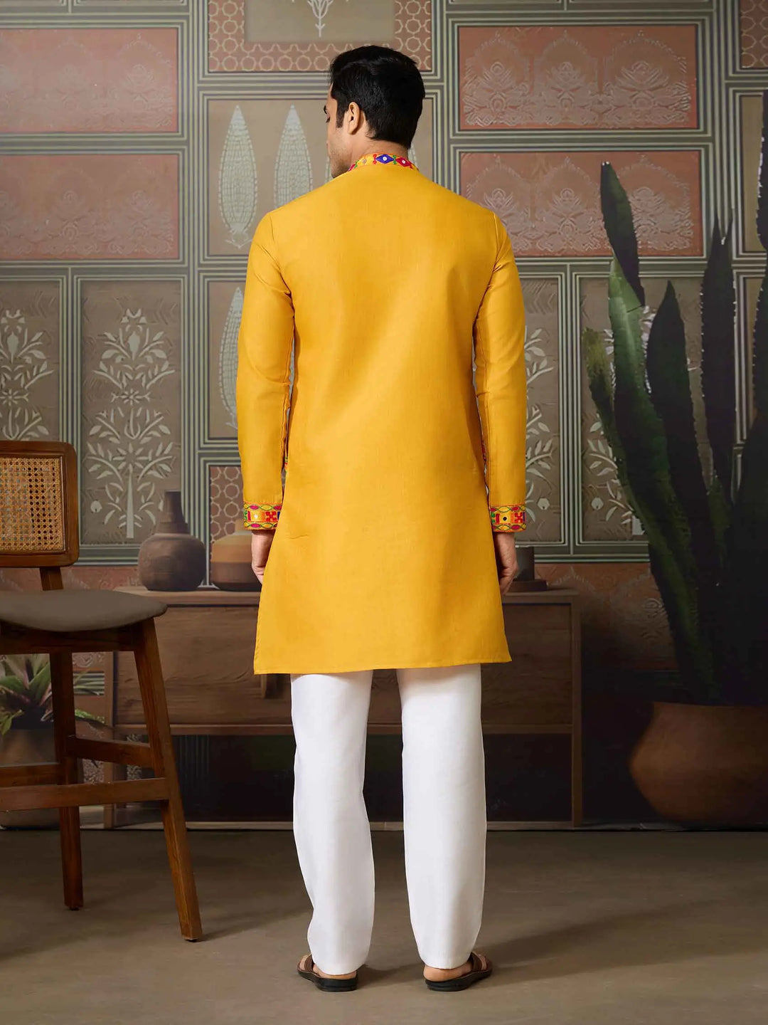 Yellow Multi Thread And Real Mirror Work Kurta Set For Navratri - qivii