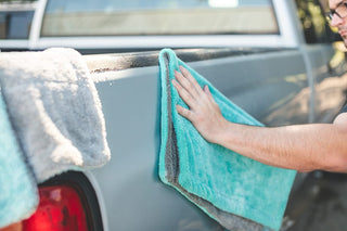 Premium Microfiber Car Cleaning Cloth | Scratch-Free & Ultra-Absorbent { Pack of 2 }
