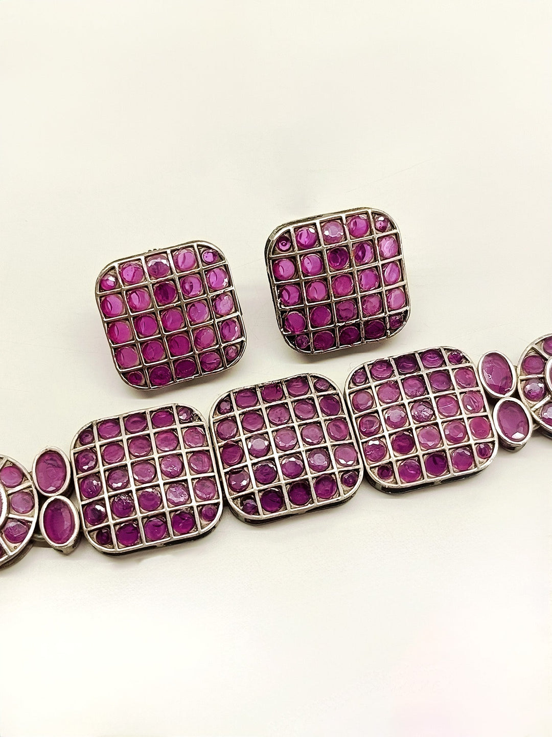 Irza Majenta Oxidized Choker Set - qivii