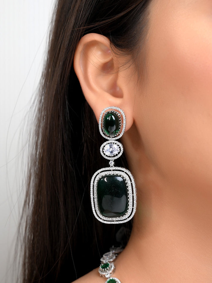 Add the perfect touch of sparkle and glamour to any look