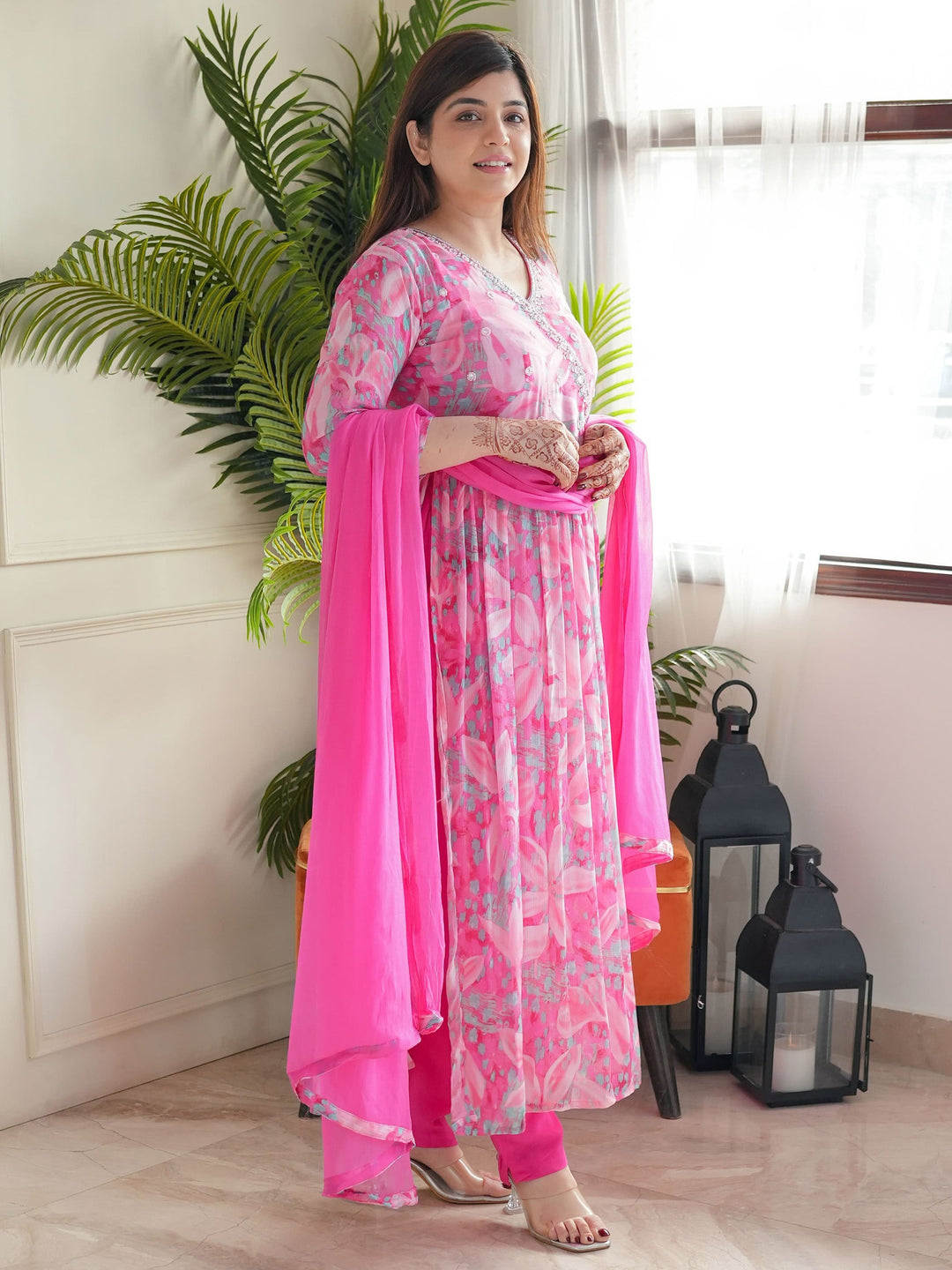 Nazmin dupatta with floral print border for added refinement