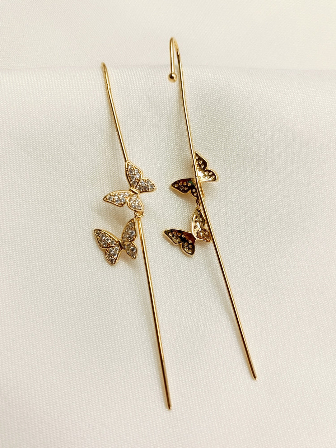 Griva White American Diamond Earcuff - qivii