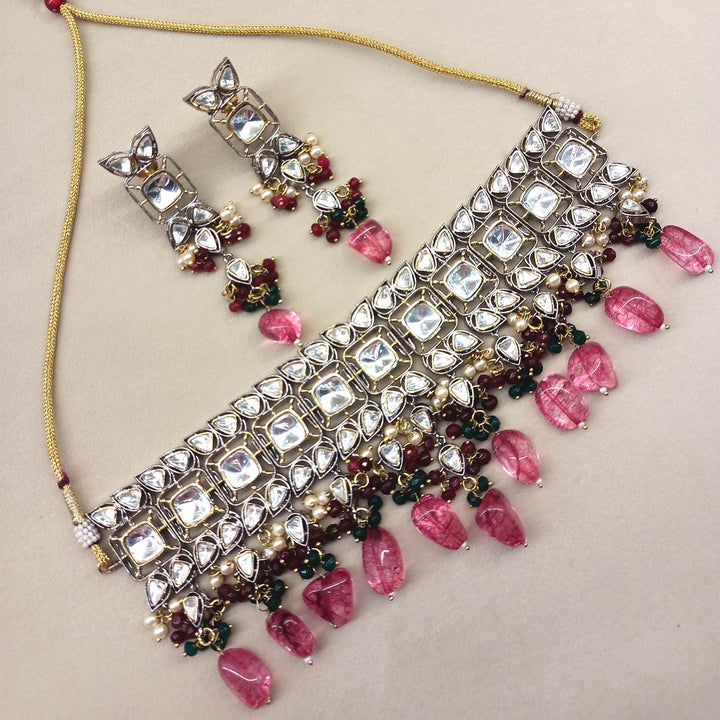 Exquisite Daniya Rose Gold And Green Rhodium Plated Victorian Necklace Set