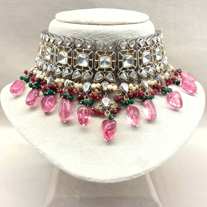 Exquisite Daniya Rose Gold And Green Rhodium Plated Victorian Necklace Set