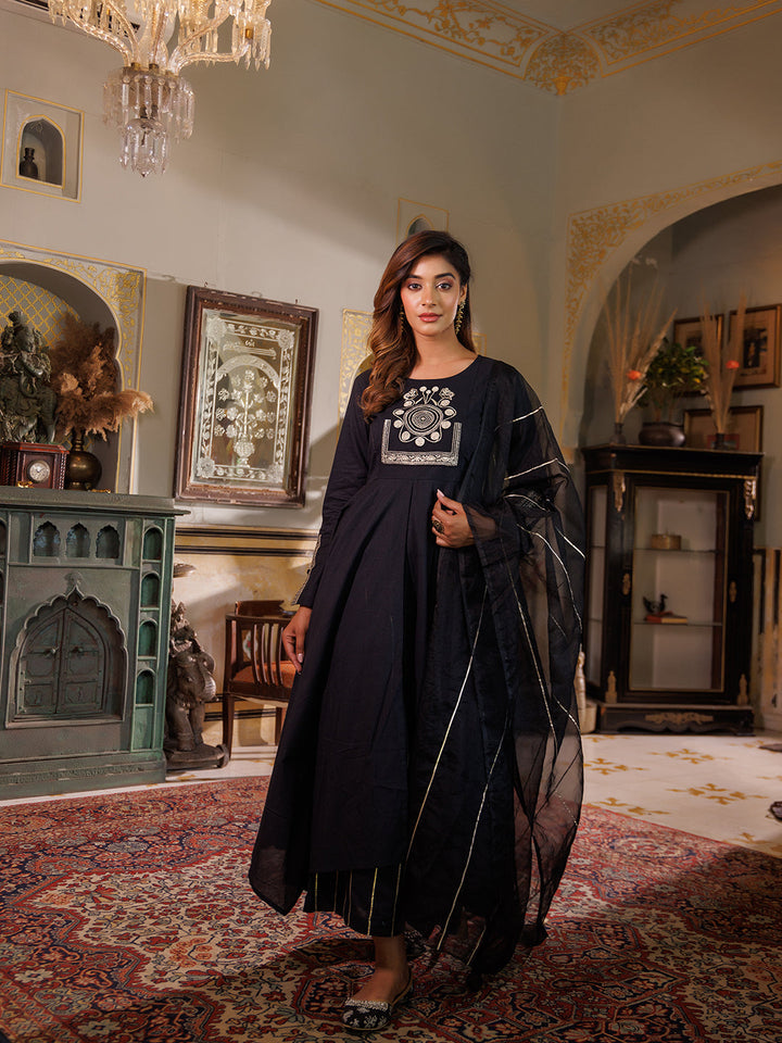 Black Kurta Set