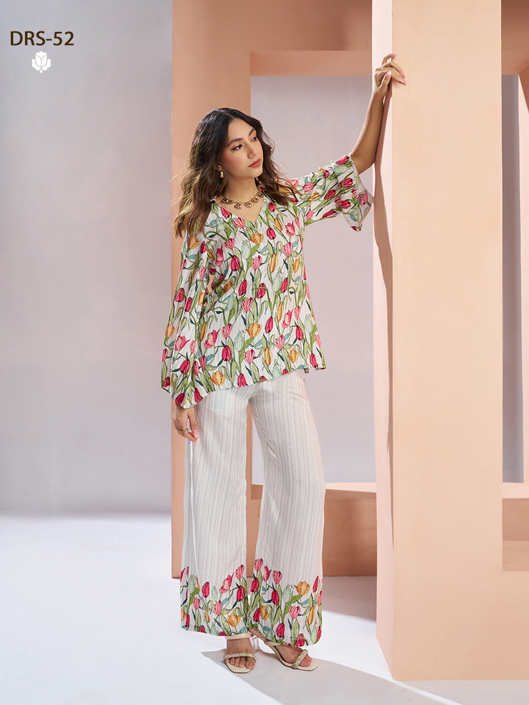 WHITE PURE MUSLIN SILK PRINTED SHIRT PANT - qivii