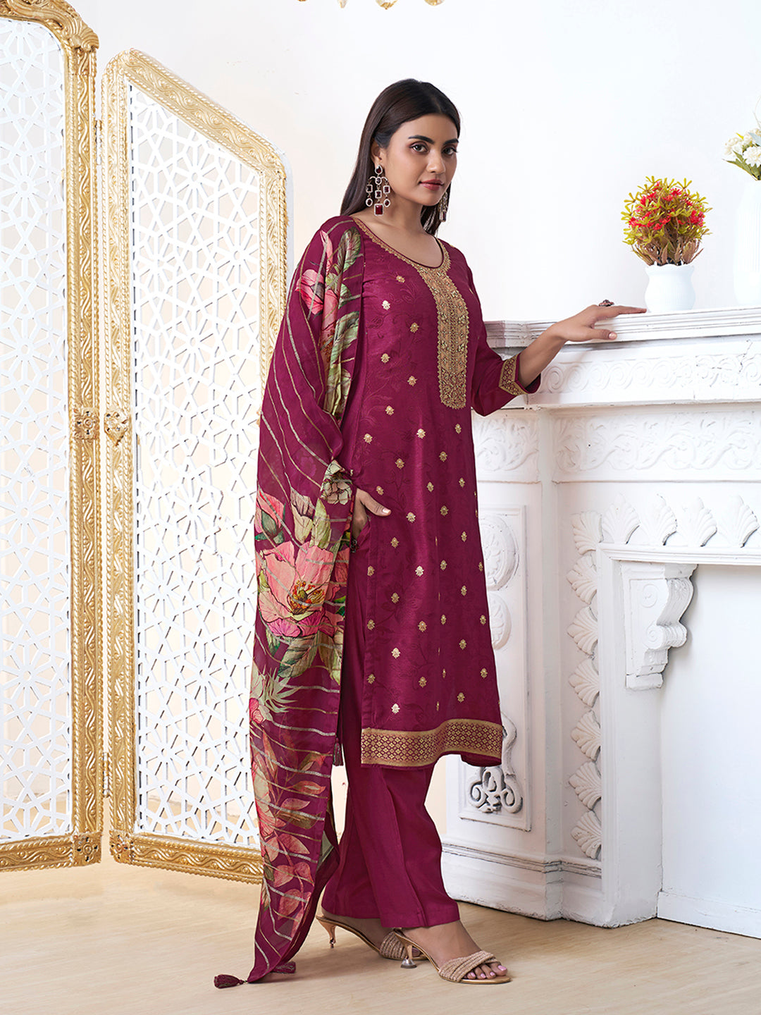 Wine Dola Ethnic Motifs Jacquard Kurta Suit Set - qivii