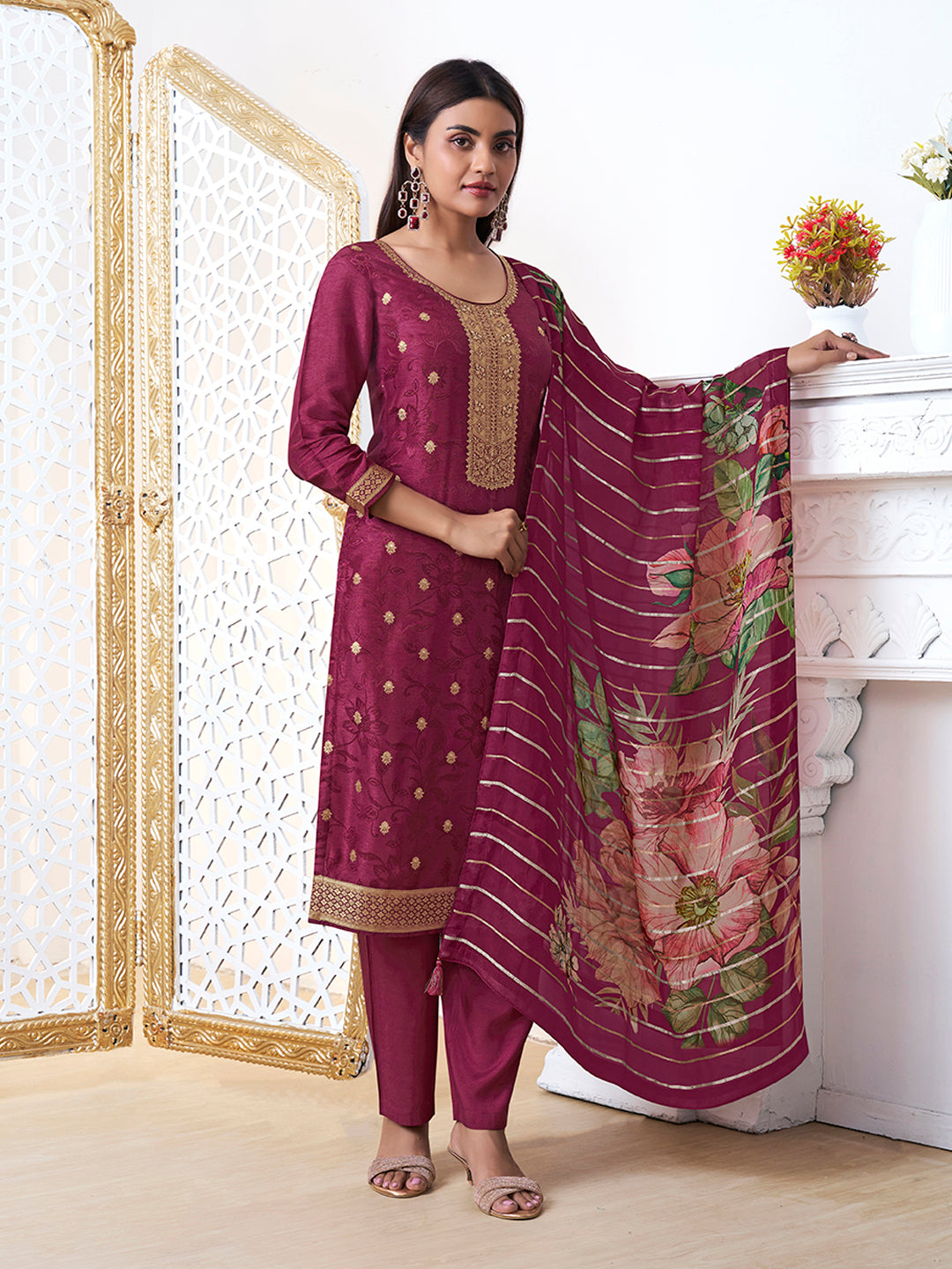 Wine Dola Ethnic Motifs Jacquard Kurta Suit Set - qivii