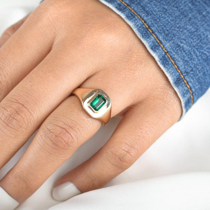 Emerald Octagon Bezel Set Signet Ring - qivii
