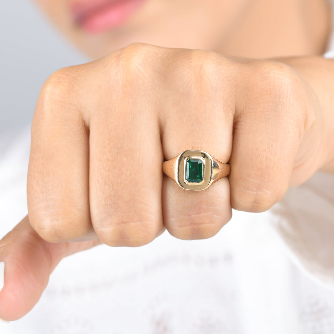 Emerald Octagon Bezel Set Signet Ring - qivii