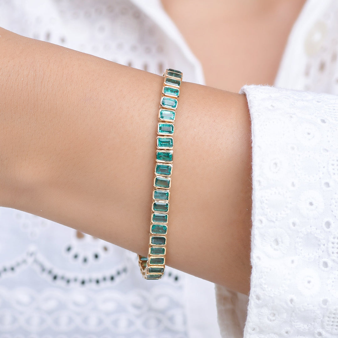 Emerald Octagon Bezel Set Bracelet (Small) - qivii