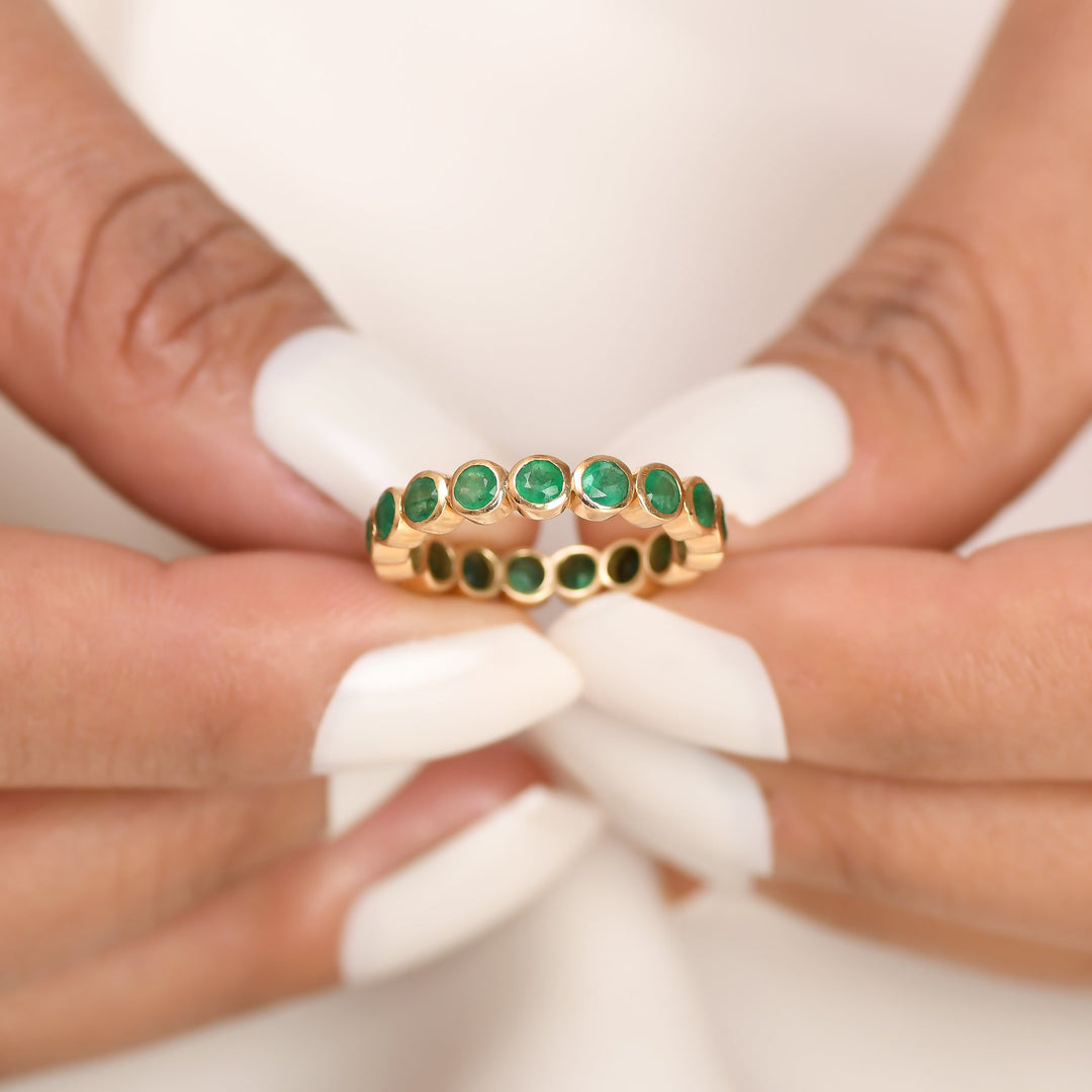 Emerald Round Bezel Set Ring - qivii