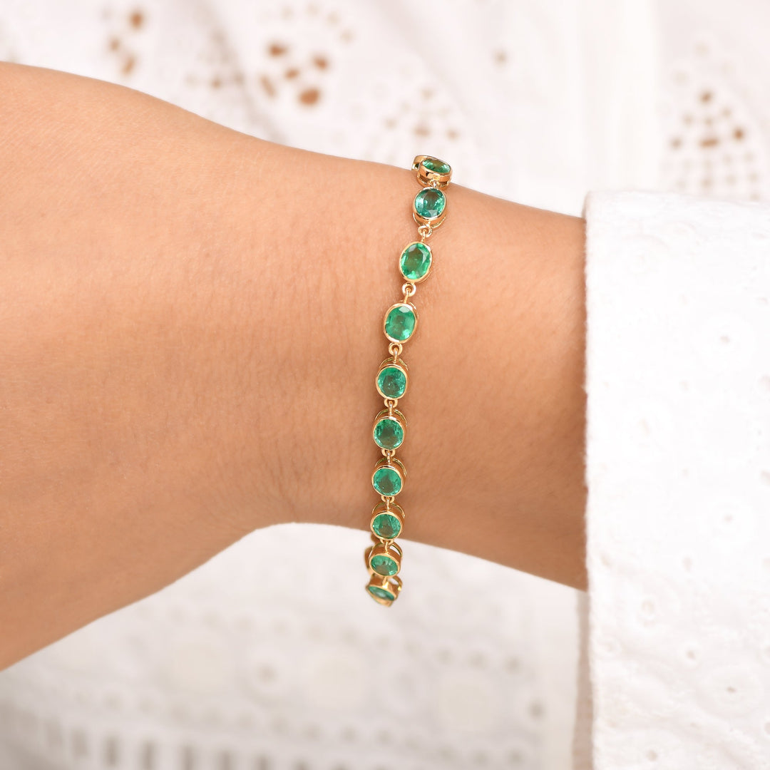Emerald Oval Bezel Set Bracelet - qivii