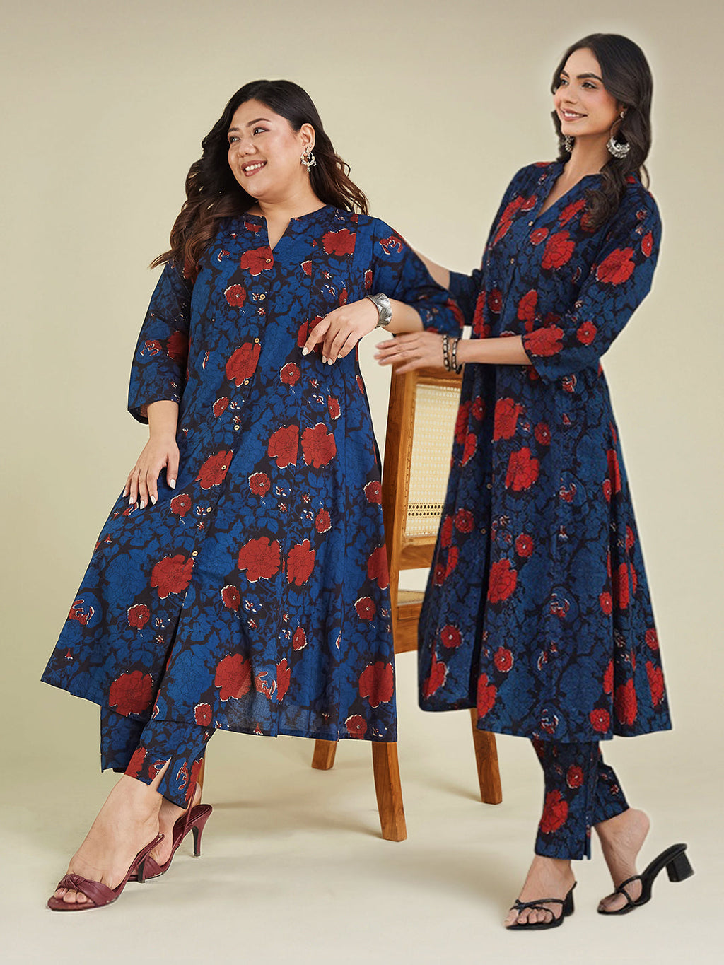 Janasya Women's Plus Size Navy Blue Pure Cotton Floral Printed A-line Kurta Pant Set