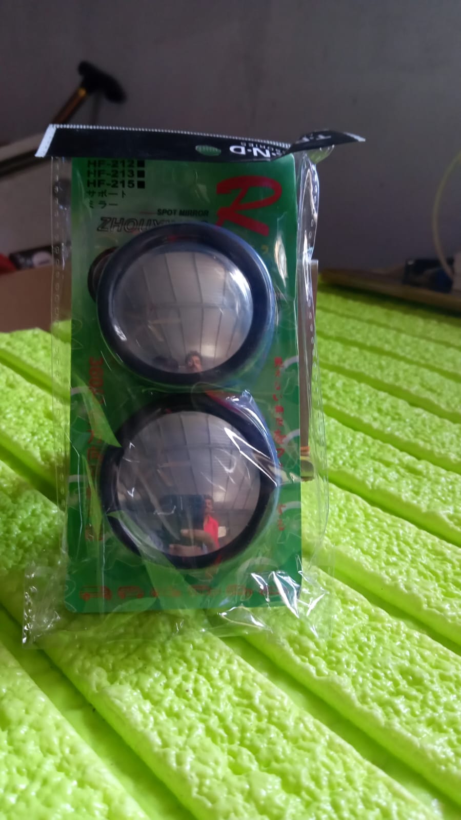 Car Blind Spot Mirror HD Glass – Round Convex Frameless Rear View Safety Mirror (Set of 2)