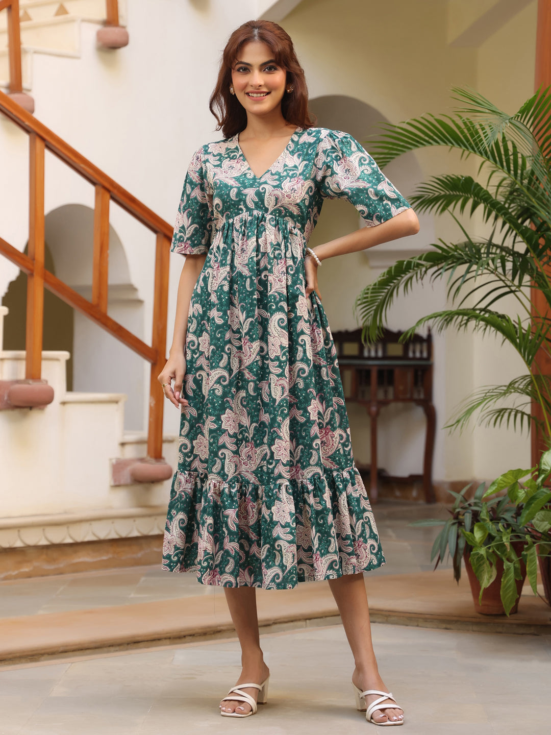Green Pure Cotton Printed Floral Tiered Dress - qivii
