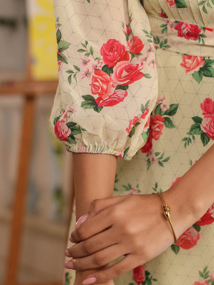 Light Yellow Georgette Floral Printed Fit & Flare Dress - qivii