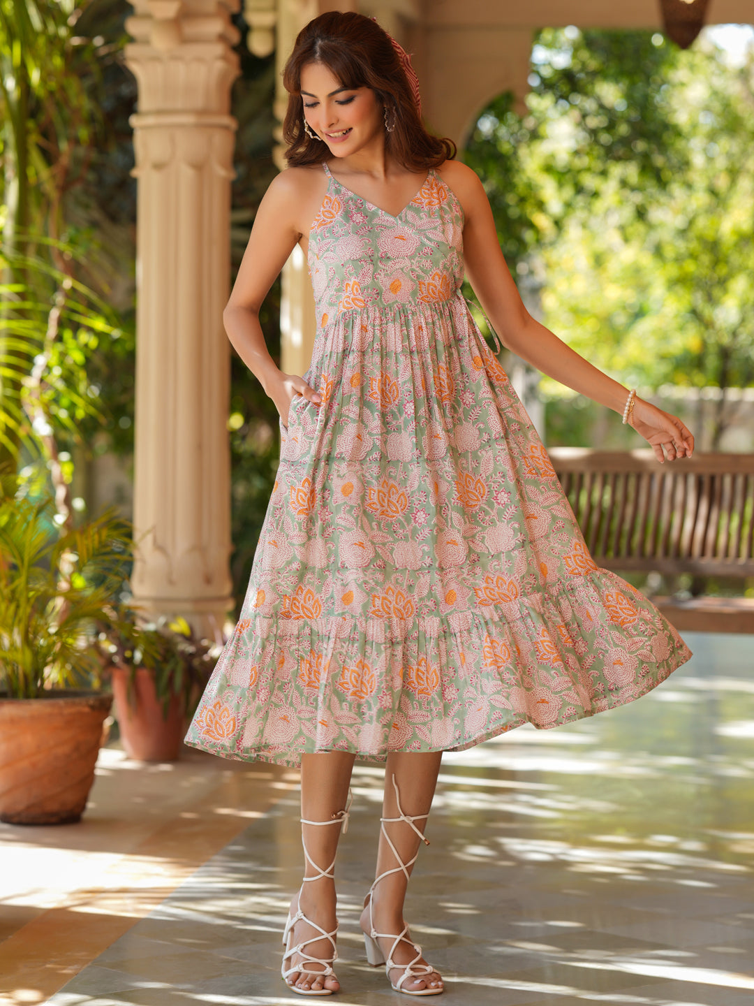 Light Green Pure Cotton Floral Printed Tiered Dress - qivii