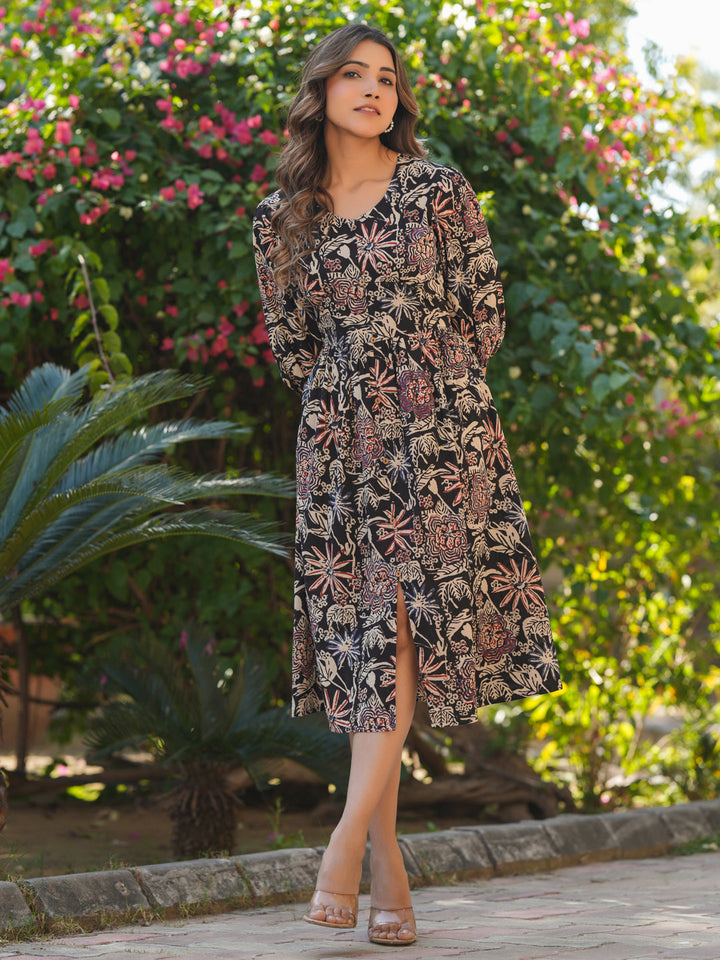 Black Pure Cotton Floral Printed A-line Dress - qivii