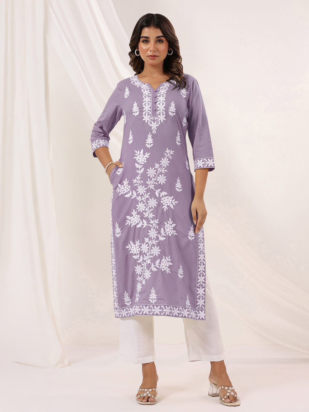 Janasya Women's Light Purple Pure Cotton Embroidered Straight Kurta