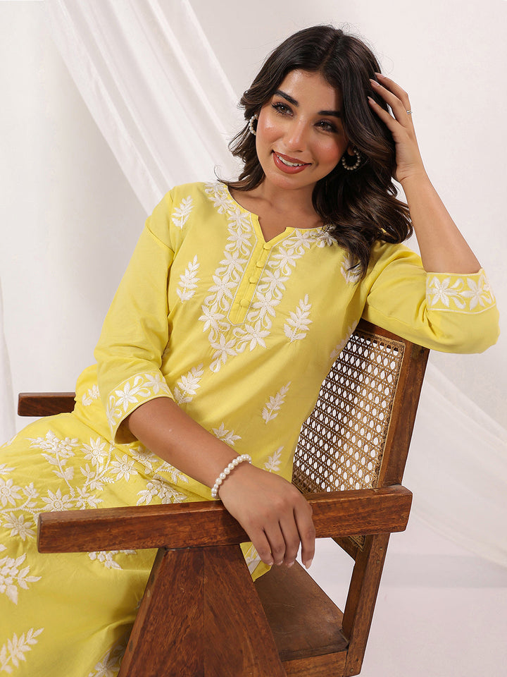 Janasya Women's Yellow Pure Cotton Embroidered Straight Kurta - qivii