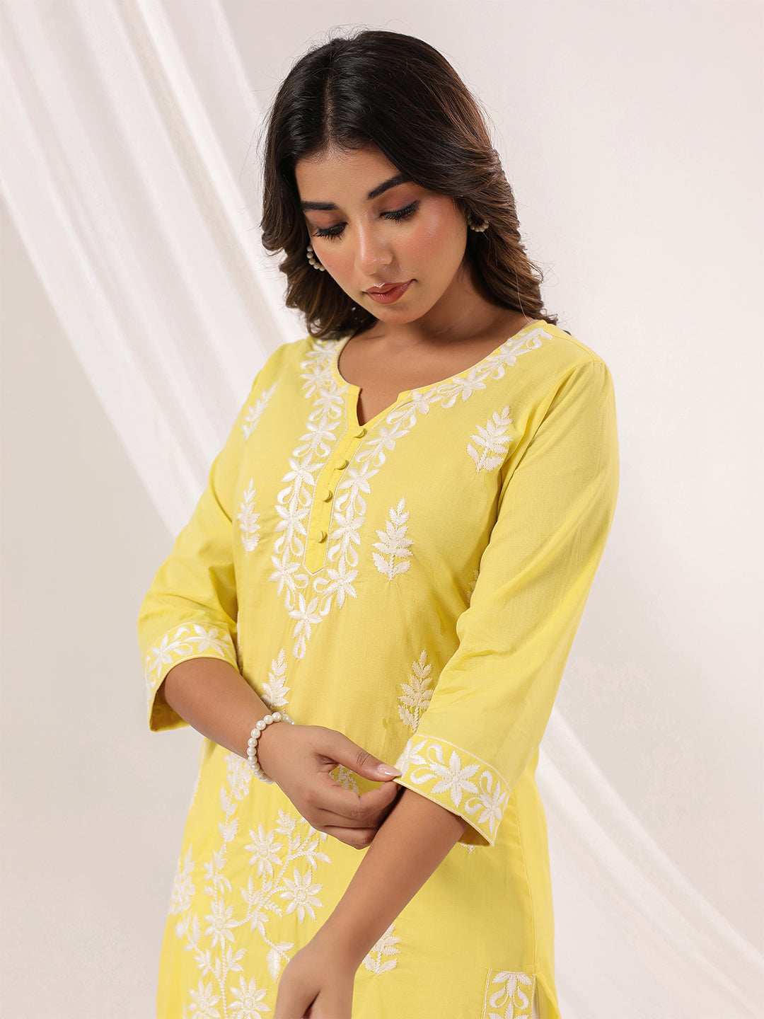 Janasya Women's Yellow Pure Cotton Embroidered Straight Kurta - qivii