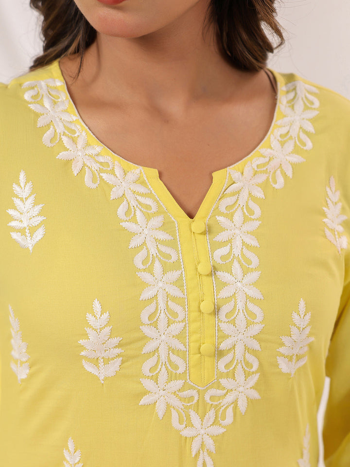 Janasya Women's Yellow Pure Cotton Embroidered Straight Kurta - qivii