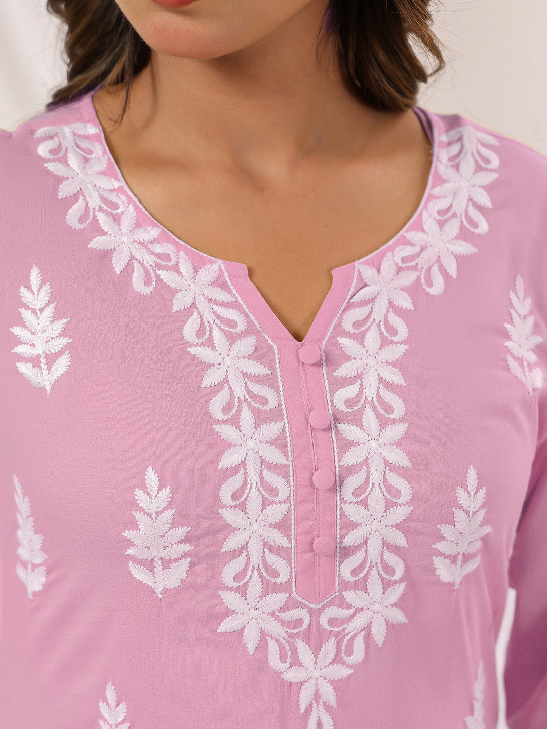 Janasya Women's Light Pink Pure Cotton Embroidered Straight Kurta