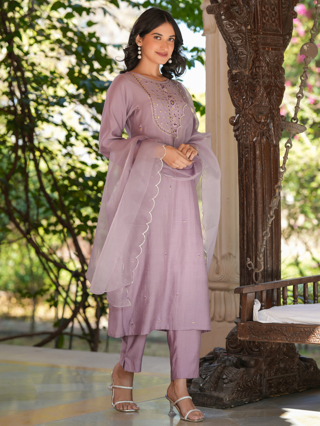 Janasya Women's Lavender Silk Blend Embroidered Straight Kurta Set
