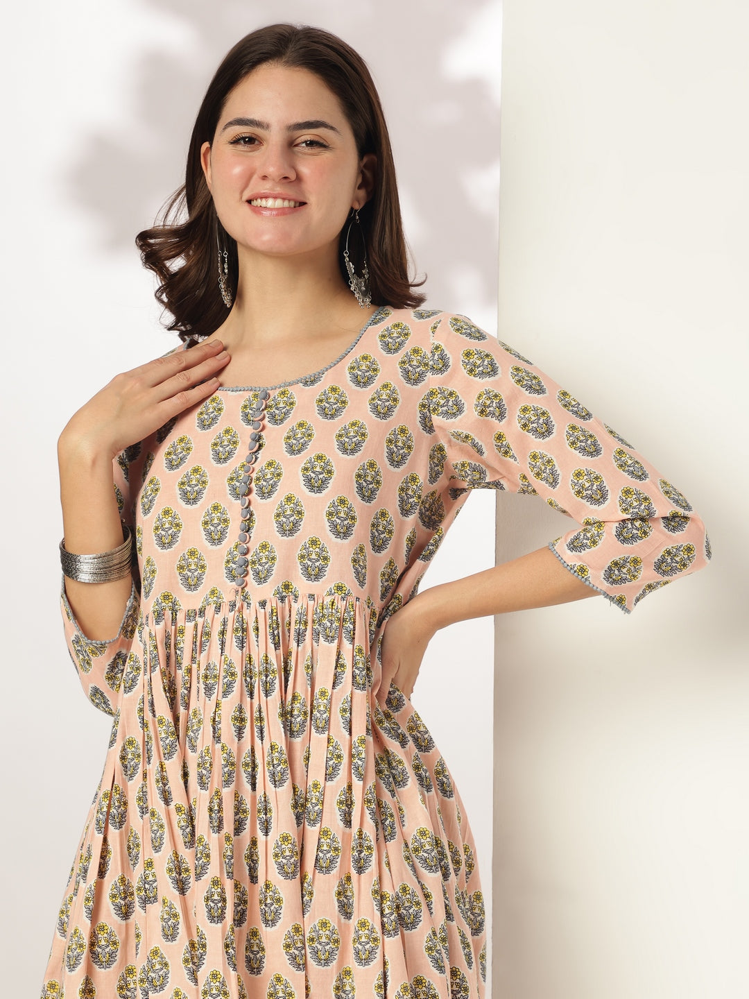 Janasya Women's Peach Pure Cotton Floral Printed A-line Kurta Set